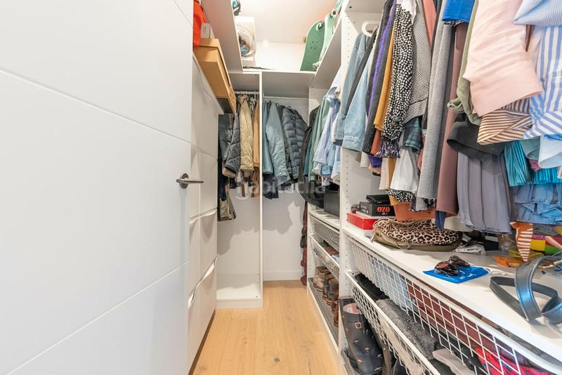 Foto 8a984f74-ed99-4944-b172-ab9b86e6af1c. Appartamento con riscaldamento parcheggio in St. Pere - Sta. Caterina - El Born Barcelona