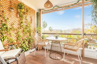 Pis  Passeig de lluís companys. Increible vivienda soleada en planta alta ¡¡