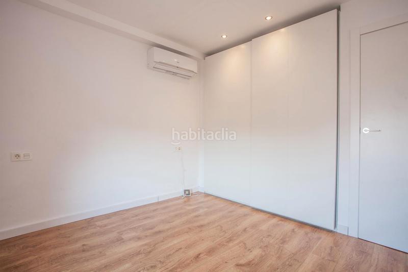 Foto c520f6ba-671b-4e17-9250-b21e4c0f9679. Etagenwohnung mit heizung in Raval Barcelona