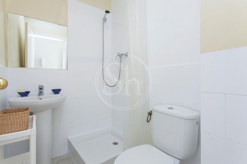Foto 022fea8d-36bd-4b78-9b65-a86bf6f4acc6. Loft in carrer de sant antoni abat 31 in Raval Barcelona