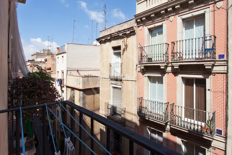 Foto 2397740f-503c-4f9c-8f49-1473fffccecd. Loft in carrer de sant antoni abat 31 in Raval Barcelona