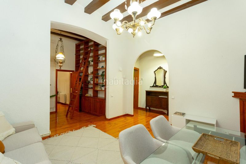 Foto 1502fff7-ce57-4d08-9772-76069d779850. Pis a Gòtic Barcelona