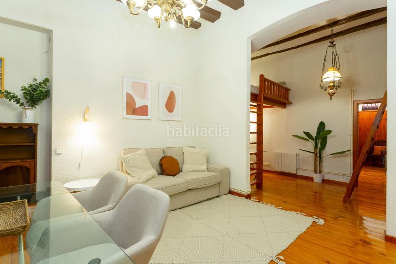 Foto c9dfe166-1526-4498-8ee0-58a4e315e355. Pis a Gòtic Barcelona