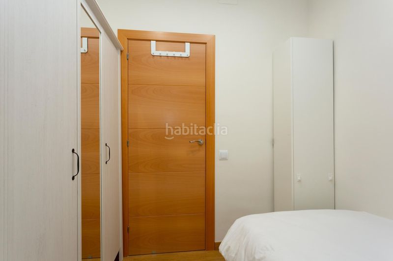 Foto edf92589-dd91-4c88-91cc-de0fac0d30d4. Pis amb calefacció a Sant Antoni Barcelona