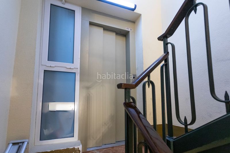Foto 4b1dd7cf-1475-4eb4-a1e0-d60e75aabb07. Pis amb calefacció a Vila de Gràcia Barcelona