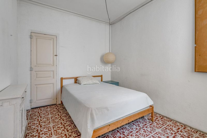 Foto d567e297-f43d-4211-8418-4a6646d569b8. Pis a Dreta de l´Eixample Barcelona