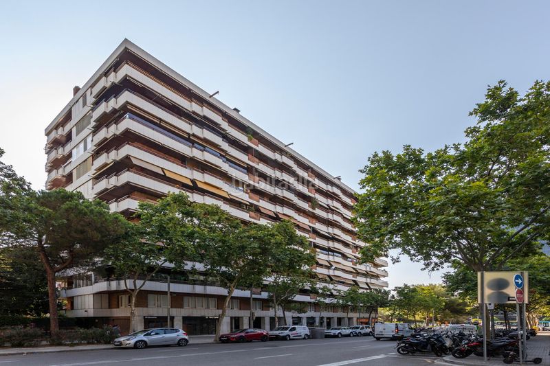 Foto 01d8c868-d3d9-4d1d-9a38-360a8c47efde. Pis amb calefacció aparcament piscina a Pedralbes Barcelona