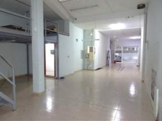Affitto Locale commerciale in Ceares. Perfecto