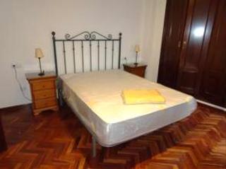 Miete Etagenwohnung in Centro. Cabrales