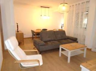 Miete Etagenwohnung in Centro. Centrico
