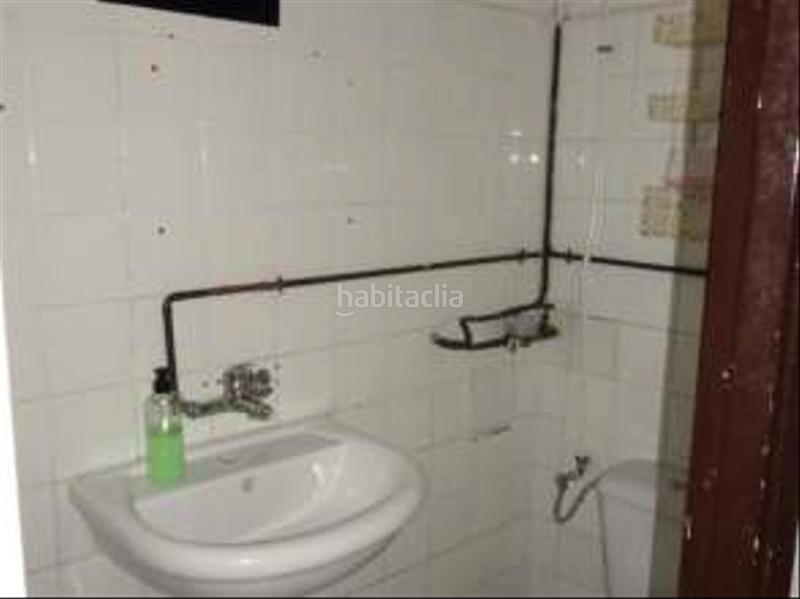 Foto 573204b9-51ed-4cb5-a963-89fcc309b9a1. Rent business premise in Llano Gijón