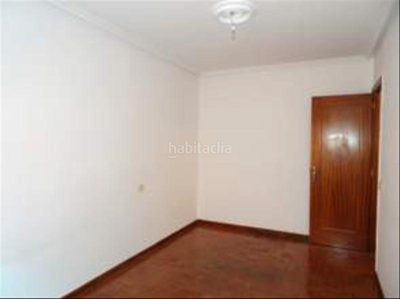 Foto 42d43c2c-09ff-4995-b95f-a0d28fb76525. Alquiler piso oportunidad en El Coto Gijón