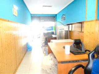 Rent Office space in Llano. Bajo