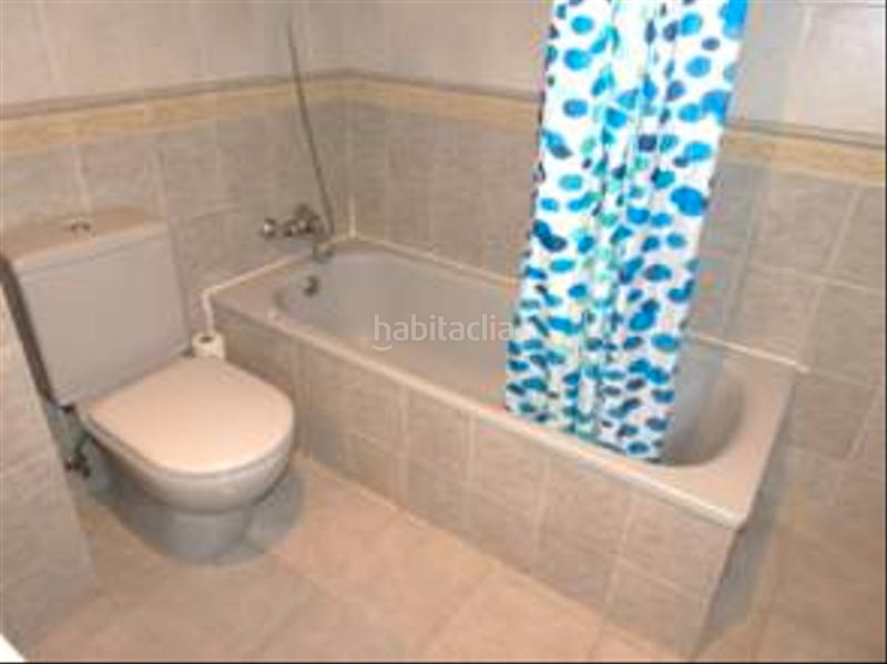 Foto b1510cf4-0e93-4909-9b7e-69f568e61977. Rent flat with heating in El Natahoyo Gijón