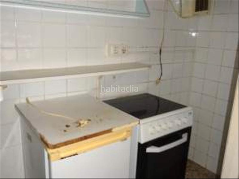 Foto 232efd57-1864-4156-94ca-7433aef5e7e5. Rent flat in El Bibio - Parque Gijón