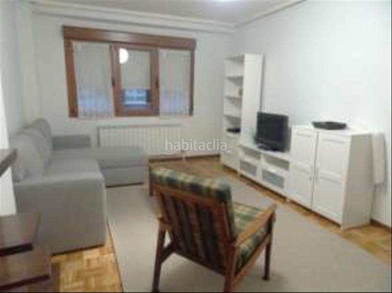 Foto 2cf6c112-c591-46a0-979a-624546041a48. Rent flat with heating in Centro Gijón