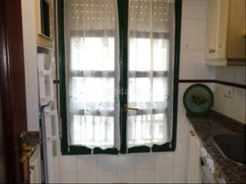 Foto ea0acba8-4580-4554-9f7b-c4cc0008f284. Miete etagenwohnung mit heizung in Centro Gijón