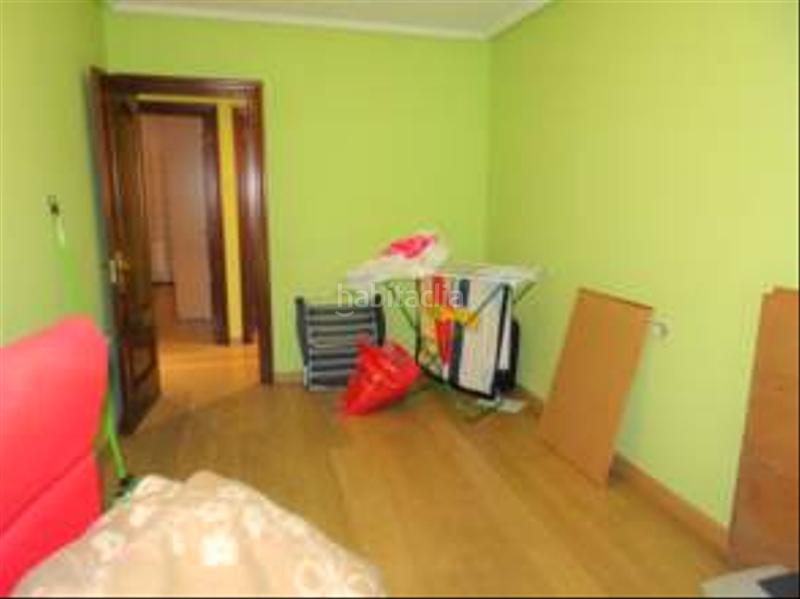 Foto bdb88906-3aa6-4ae2-9a4a-d571156c3e31. Affitto appartamento con riscaldamento in Pumarín Gijón