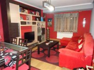 Location Appartement à Pumarín. Impecable