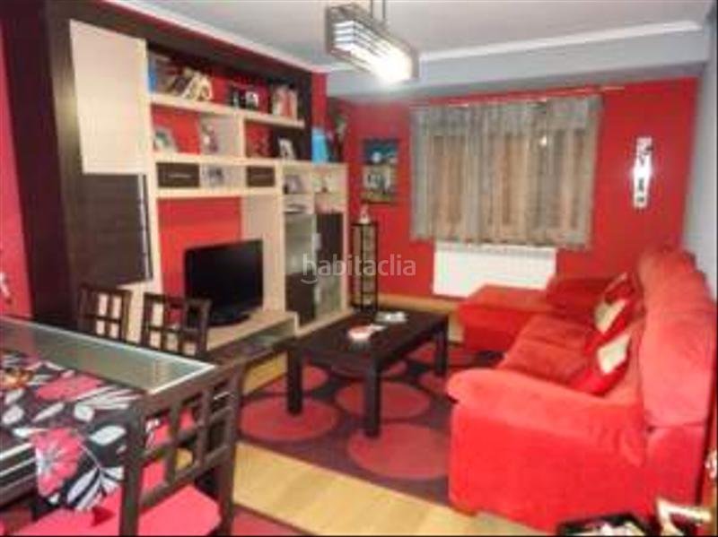 Foto 3f3b3660-18ef-4e7b-a585-a00fc78fbb9a. Rent flat with heating in Pumarín Gijón