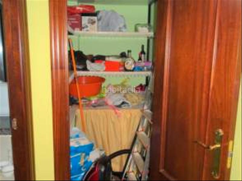 Foto 6025791c-499d-4004-a34f-3033b11be38d. Rent flat with heating in Pumarín Gijón