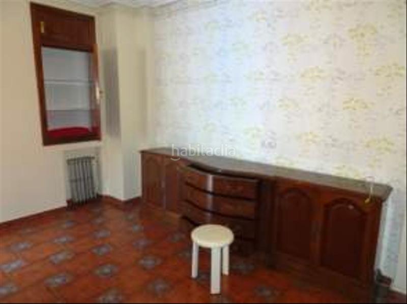 Foto 8eeebed7-b1e0-4cec-a207-053c9fecd935. Lloguer pis amb calefacció a Centro Gijón