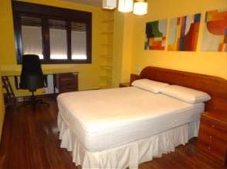 Rent Flat in El Coto. Perfecto estado