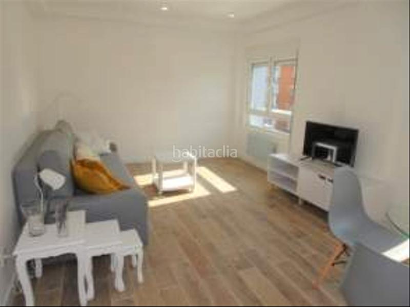 Foto 9ac6faae-1bef-4f11-9d7b-62325c790329. Location appartement avec chauffage dans Ceares Gijón