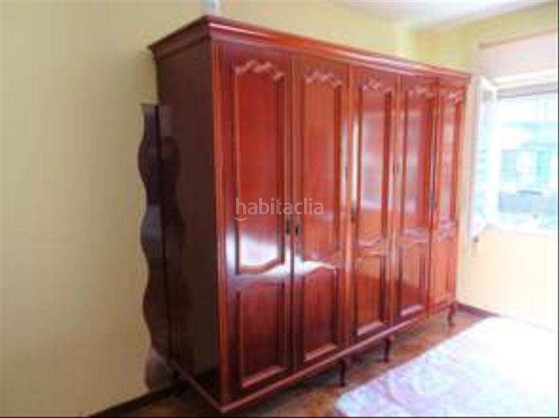 Foto 48bcb17f-faca-4431-93c0-b308f6732d0c. Alquiler piso amplio en La Arena Gijón