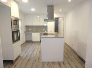 Location Appartement à Calle cabrales 61. Impecable