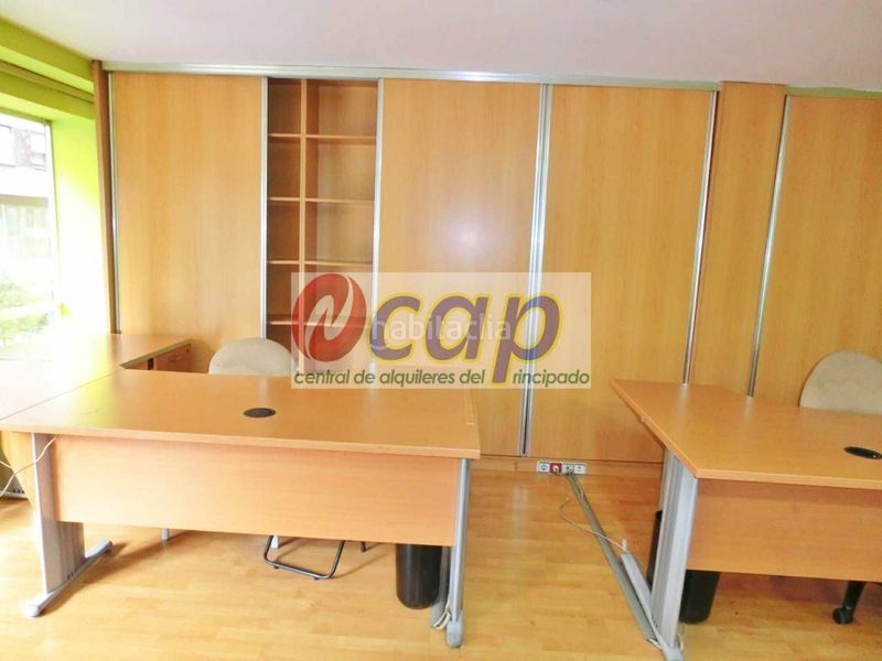 Foto 590f8242-1440-462a-aaf1-469f5e4c51be. Miete büro mit heizung in Centro Gijón