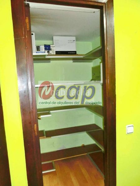 Foto f0328479-ffde-4038-bf96-81097bc8d441. Miete büro mit heizung in Centro Gijón