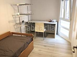 Foto 58cc475e-25ff-43fa-be55-bf029152f0c1. Alquiler piso impecable en Laviada Gijón