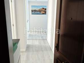 Foto bd8a4ff3-c15c-4933-976a-8ba2c8796f56. Alquiler piso impecable en Laviada Gijón