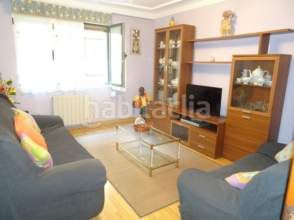 Foto 9fb511c2-f0bd-4987-b37e-bfca1c6e9d33. Rent flat with heating in Centro Gijón