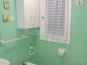 Foto fadbed9c-7109-403c-9041-79ef8bf059ea. Rent flat with heating in Centro Gijón