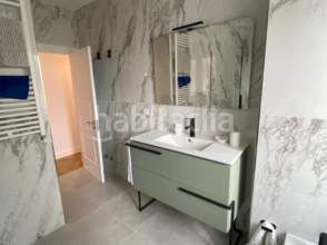 Foto 1f5ada8f-36f6-41a1-8784-25ee060cb95c. Rent flat with heating in Centro Gijón