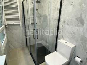 Foto ec8348e2-3d8e-4335-837d-19a8279dda5a. Rent flat with heating in Centro Gijón