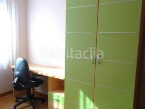 Foto fdedbb3a-32b1-4e87-8cc3-71bb0f9365bf. Affitto appartamento con riscaldamento parcheggio in Gijón