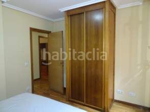 Foto 2a51be40-56a1-4695-816a-e1a080f11ac5. Rent flat with heating in Llano Gijón