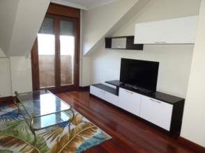 Miete Etagenwohnung in Ceares. Viesques