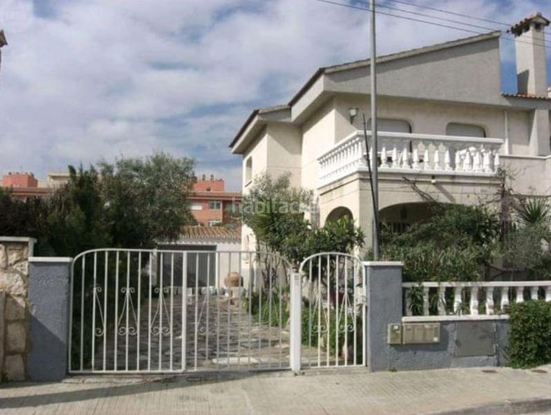 Foto 610e3912-1e09-40a8-b2e3-3b2a803d8cfc. Xalet a Poble Mont-roig del Camp