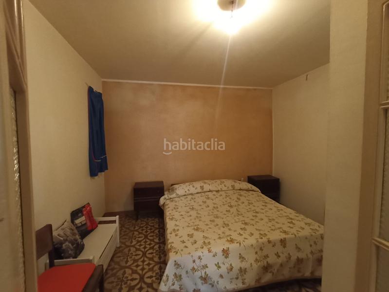 Foto c6135cd0-65ad-42fc-bbc7-392010df159a. Casa bifamiliare in Riudecanyes