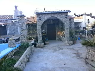 Fondo rustico in Riudoms. Finca rústica con chalet