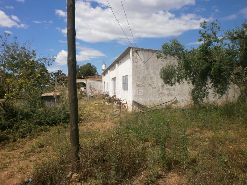 Foto 4a22bff3-f937-4ff6-93e9-e0feb1cfe9eb. Finca rústica en Selva del Camp (La)