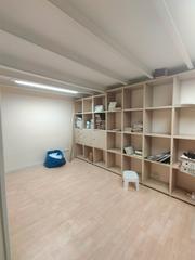 Rent Business premise in Carrer de les galanes 8