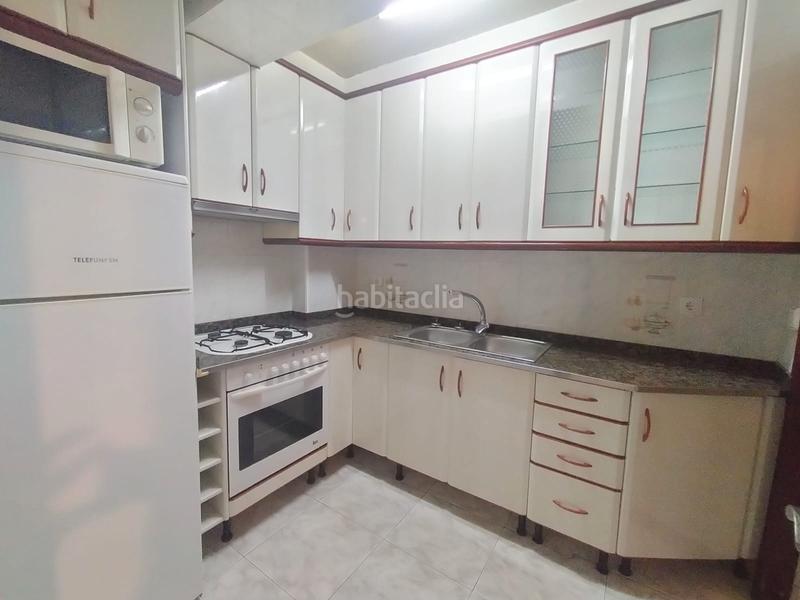 Foto 087e2539-82e9-4e82-bf01-1af6f41b7c52. Pis a carrer d'alcover 1 a Llevant Reus