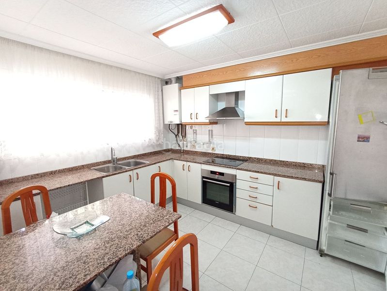 Foto 1a03681e-8bf2-420b-9d72-a5a73917427a. Casa adossada amb calefacció a Migjorn Reus