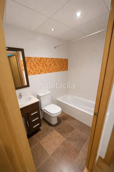 Foto eaf28517-d990-440f-9471-fcb68ce3e885. Pis amb aparcament a Centre Reus