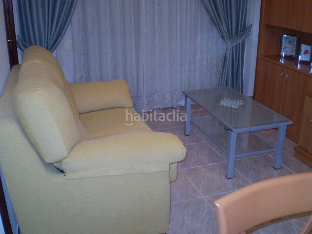 Foto 85e8ebb1-467b-49a7-ae2e-f23d447b0b34. Piso en Centre Reus